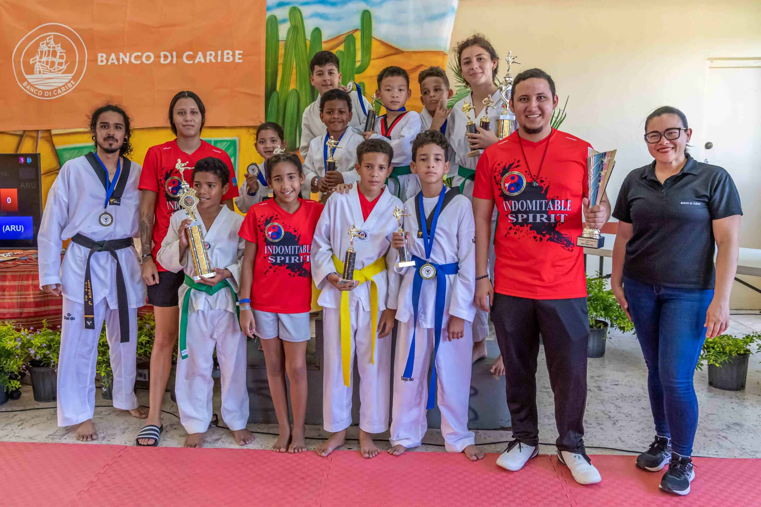 Chaco Taekwondo Academy a sali Best Team den Ultimate Taekwondo